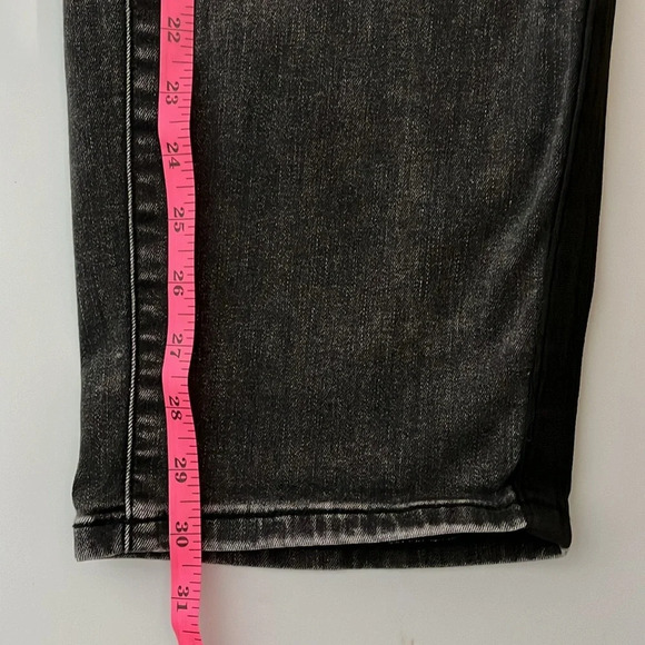 Torrid black denim jogger size 3 (24-26) - Picture 7 of 7